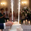 dekoracja tortu na wesele slub fontanna tortowa raca zona gold wedding 18 cm