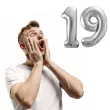 dekoracje na 19 urodziny rocznice zestaw balonow liczba 19 srebrny 39 dgt 2 elementy