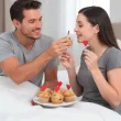 dekoracje na babeczki walentynkowe pikery na muffinki czerwone serca 6 szt