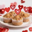 dekoracje na babeczki walentynkowe pikery na muffinki czerwone serca 6 szt
