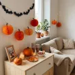 dekoracje na halloween jesien bibuly wiszace rozety honeycomb dynia pomaranczowe 23 cm 4 szt