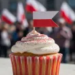 dekoracje na muffinki pikery flaga polski bialo czerwone apel swieto 11 listopada