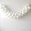 dekoracje na pierwsza komunie balony pastelowe do tworzenia girland balonowych bialy 5 20 szt