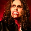 dodatek do stroju na halloween sztuczne zeby kly wampira wampirzyca dracula cosplay
