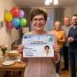duza personalizowana kartka prezent z okazji przejscia na emeryture legitymacja zus koperta
