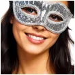elegancka srebrna maska wenecka z cekinami dodatek do stroju na karnawal
