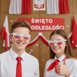 okulary plastikowe flaga polski na mundial mecz marsz swieto konstytucji niepodleglosci