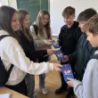 prezent na dzien chlopaka upominek opakowanie na czekolade super chlopak bohater pudelko