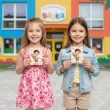 prezent na dzien kobiet 8 marca do przedszkola szkoly pracy kartka okolicznosciowa chlopczyk