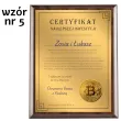 prezent na slub wesele zloty certyfikat w drewnie pamiatka personalizacja imiona