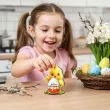 prezent na wielkanoc podstawka na jajko kinder niespodzianka kurczak i pisanki figurka