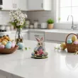 prezent na wielkanoc podstawka na jajko kinder niespodzianka pani krolikowa figurka