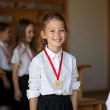 prezent na zakonczenie roku szkolnego drewniany medal ukonczenie 1 klasy upominek