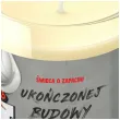 prezent upominek smieszny zabawny swieca w szkle o zapachu ukonczonej budowy