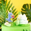 swieczka na tort dinozaur z prezentem partypal 9 7 cm