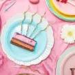 swieczki na tort classic dlugie zloty partypal 8 szt