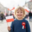 swieto 11 listopada kotylion narodowy z godlem polska bialo czerwony godan