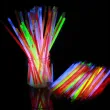 xx paleczki fluorescencyjne mix kolorow 20 cm z lacznikami 1 op 100 szt